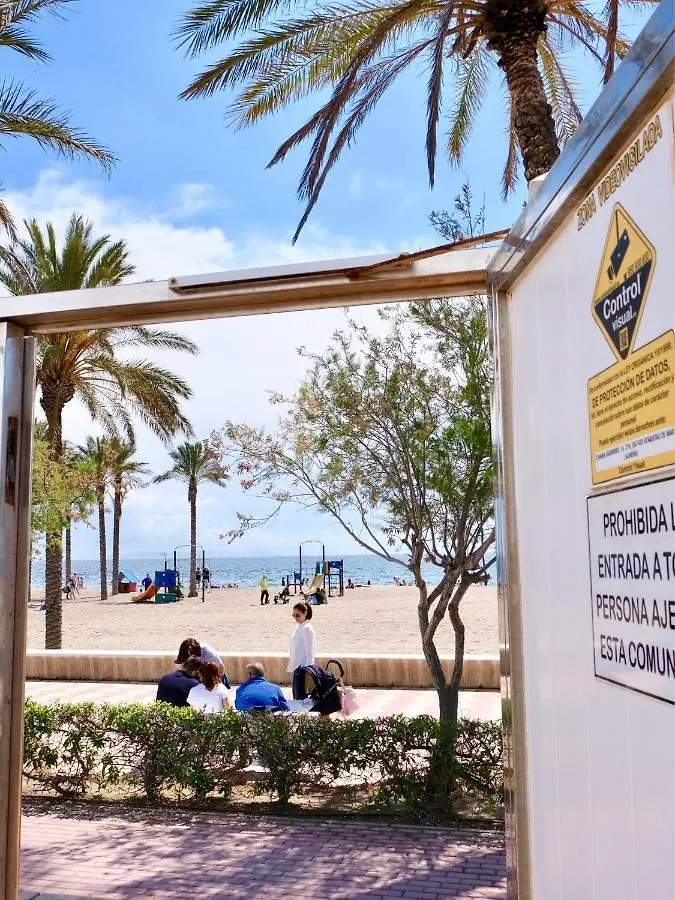Seafront Penthouse Almeria روكيتاس ذي مار شقة